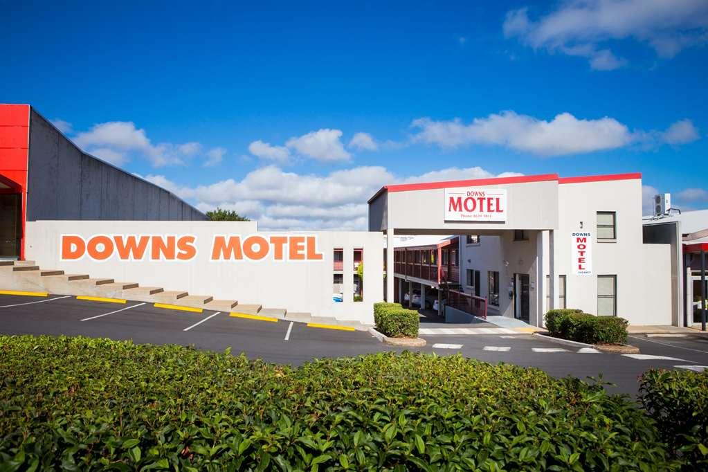 Downs Motel Тувумба Екстер'єр фото