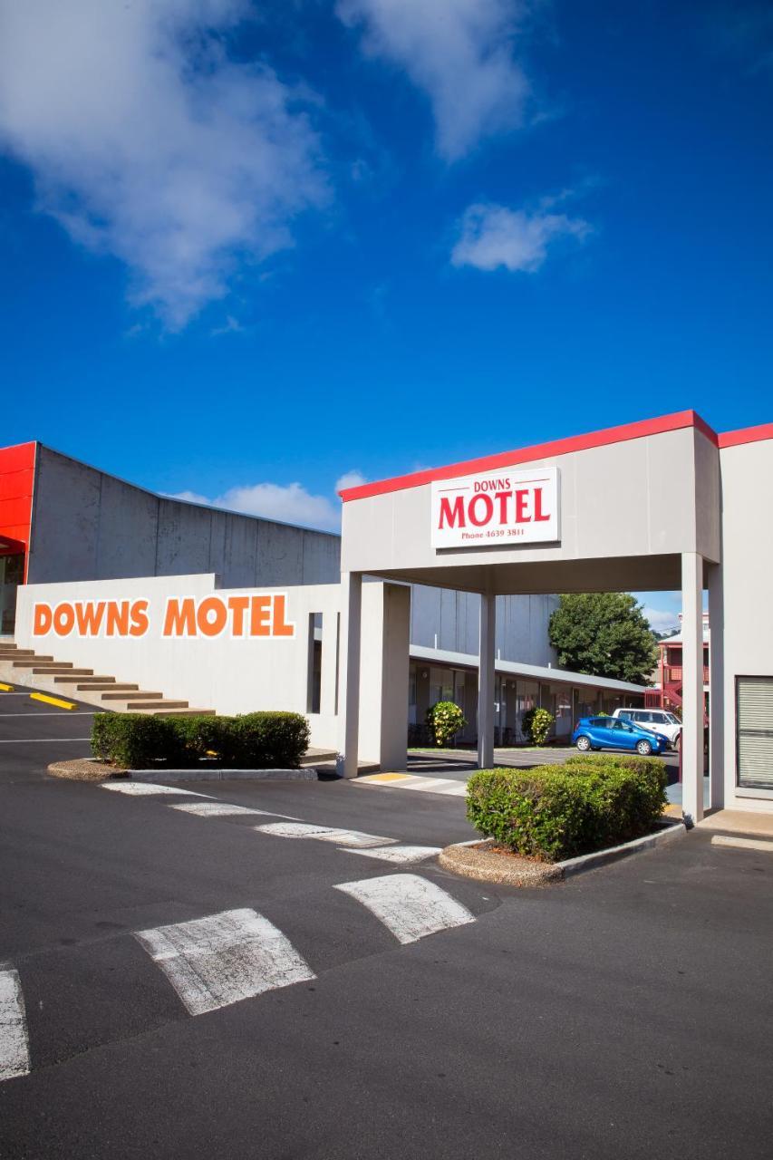 Downs Motel Тувумба Екстер'єр фото